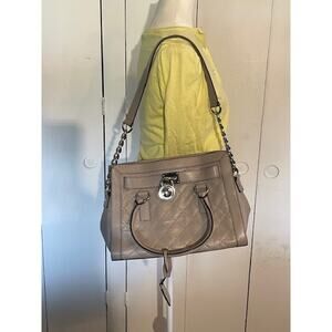 Michael Kors Hamilton Stud Quilted Purse Micro-Stud‎ Silvertone Accents